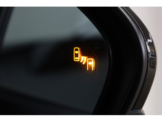 プリウス Ａツーリングセレクション　純正９型ＳＤナビ　ＢＴ接続　Ｂカメラ　禁煙車　セーフティセンス　インテリジェントクリアランスソナー　純正１７インチツーリングＡＷ　ブラインドスポットモニター　ＨＵＤ　パワーシート　ＡＣ１５００Ｗ（9枚目）