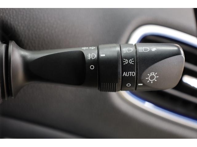 プリウス Ａツーリングセレクション　純正９型ＳＤナビ　ＢＴ接続　Ｂカメラ　禁煙車　セーフティセンス　インテリジェントクリアランスソナー　純正１７インチツーリングＡＷ　ブラインドスポットモニター　ＨＵＤ　パワーシート　ＡＣ１５００Ｗ（64枚目）