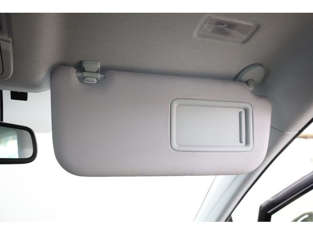 プリウス Ａツーリングセレクション　純正９型ＳＤナビ　ＢＴ接続　Ｂカメラ　禁煙車　セーフティセンス　インテリジェントクリアランスソナー　純正１７インチツーリングＡＷ　ブラインドスポットモニター　ＨＵＤ　パワーシート　ＡＣ１５００Ｗ（73枚目）