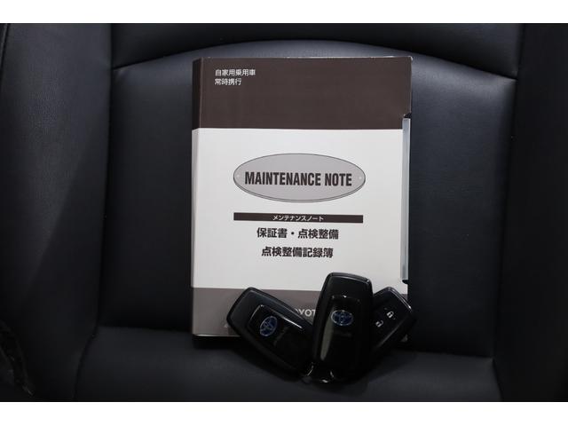 プリウス Ａツーリングセレクション　純正９型ＳＤナビ　ＢＴ接続　Ｂカメラ　禁煙車　セーフティセンス　インテリジェントクリアランスソナー　純正１７インチツーリングＡＷ　ブラインドスポットモニター　ＨＵＤ　パワーシート　ＡＣ１５００Ｗ（78枚目）