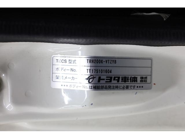 ４ＷＤ（４輪駆動）車や電気自動車、オープンカー、ＭＴ（マニュアル）車、キャンピングカー、軽トラックなどお客様のご希望がございましたら注文販売も可能ですので何でもご相談くださいませ！