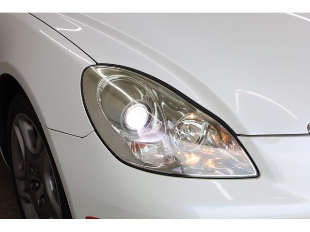 ＳＣ ＳＣ４３０　ユーザー下取車　白本革シート　電動オープン　カロッツェリアナビ　Ｂカメラ　禁煙車　メモリー付きパワーシート　純正１８インチＡＷ　左右独立ＡＡＣ　シートヒーター　ＨＩＤヘッドライト　純正フロアマット（30枚目）