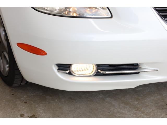 ＳＣ ＳＣ４３０　ユーザー下取車　白本革シート　電動オープン　カロッツェリアナビ　Ｂカメラ　禁煙車　メモリー付きパワーシート　純正１８インチＡＷ　左右独立ＡＡＣ　シートヒーター　ＨＩＤヘッドライト　純正フロアマット（32枚目）