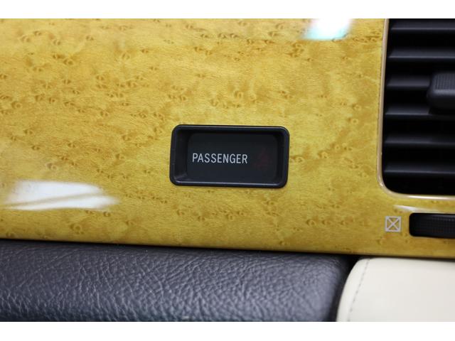 ＳＣ ＳＣ４３０　ユーザー下取車　白本革シート　電動オープン　カロッツェリアナビ　Ｂカメラ　禁煙車　メモリー付きパワーシート　純正１８インチＡＷ　左右独立ＡＡＣ　シートヒーター　ＨＩＤヘッドライト　純正フロアマット（45枚目）