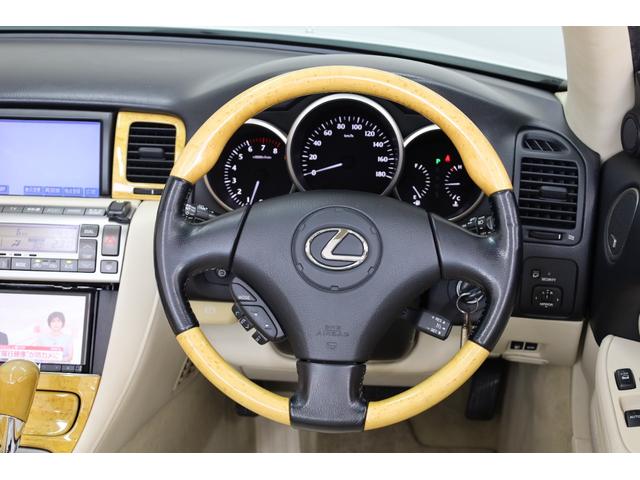 ＳＣ ＳＣ４３０　ユーザー下取車　白本革シート　電動オープン　カロッツェリアナビ　Ｂカメラ　禁煙車　メモリー付きパワーシート　純正１８インチＡＷ　左右独立ＡＡＣ　シートヒーター　ＨＩＤヘッドライト　純正フロアマット（58枚目）