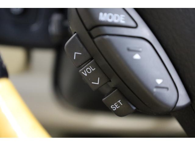 ＳＣ ＳＣ４３０　ユーザー下取車　白本革シート　電動オープン　カロッツェリアナビ　Ｂカメラ　禁煙車　メモリー付きパワーシート　純正１８インチＡＷ　左右独立ＡＡＣ　シートヒーター　ＨＩＤヘッドライト　純正フロアマット（59枚目）