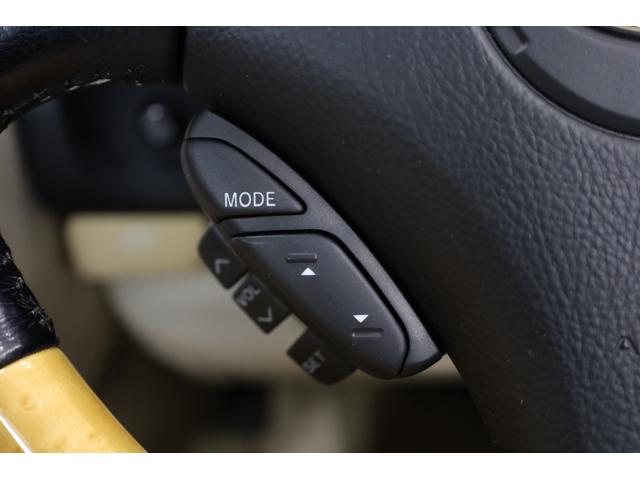 ＳＣ ＳＣ４３０　ユーザー下取車　白本革シート　電動オープン　カロッツェリアナビ　Ｂカメラ　禁煙車　メモリー付きパワーシート　純正１８インチＡＷ　左右独立ＡＡＣ　シートヒーター　ＨＩＤヘッドライト　純正フロアマット（60枚目）