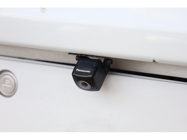 ＳＣ ＳＣ４３０　ユーザー下取車　白本革シート　電動オープン　カロッツェリアナビ　Ｂカメラ　禁煙車　メモリー付きパワーシート　純正１８インチＡＷ　左右独立ＡＡＣ　シートヒーター　ＨＩＤヘッドライト　純正フロアマット（80枚目）