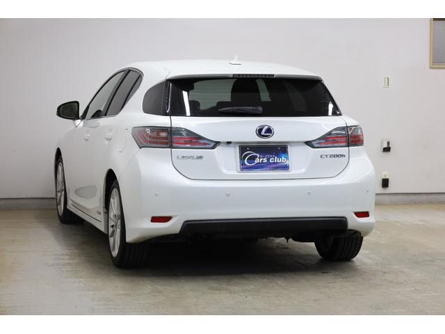 ＣＴ ＣＴ２００ｈ　バージョンＬ　本革シート　禁煙車　純正ＨＤＤナビ　ＢＴ接続　Ｂカメラ　純正１７インチＡＷ　クリアランスソナー　メモリー付きパワーシート　前席シートヒーター　左右独立オートエアコン　クルーズコントロール　ＥＴＣ（24枚目）