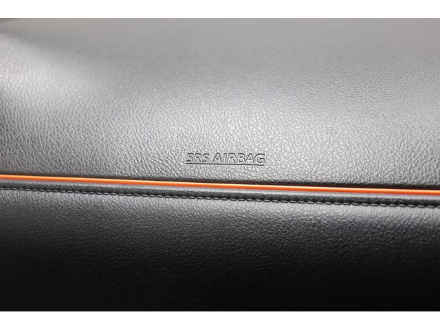 シエンタ ハイブリッドＧ　３列シート　両側電動スライドドア　アルパインＳＤフルセグナビ　アルパイン１０．１型後席モニター　リモコン　スマートエントリー　禁煙車　純正１５インチホイール　ＥＴＣ　オートエアコン　純正フロアマット（43枚目）