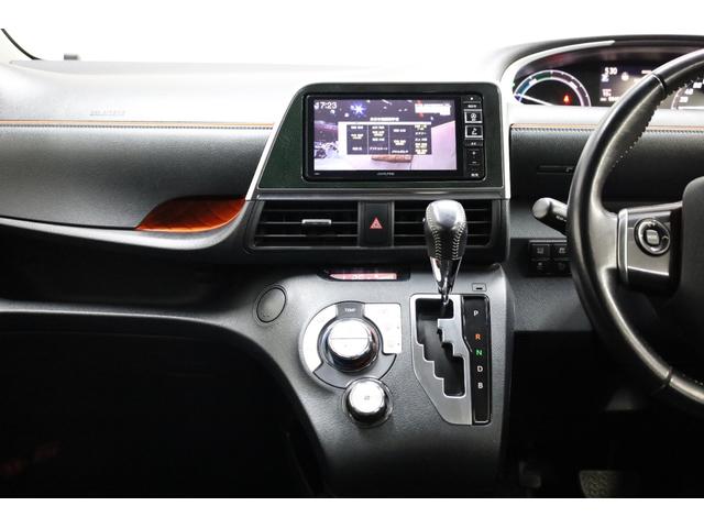 シエンタ ハイブリッドＧ　３列シート　両側電動スライドドア　アルパインＳＤフルセグナビ　アルパイン１０．１型後席モニター　リモコン　スマートエントリー　禁煙車　純正１５インチホイール　ＥＴＣ　オートエアコン　純正フロアマット（47枚目）