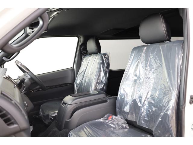 ハイエースバン スーパーＧＬ　ダークプライムＩＩ　ディーゼル車　５人乗り　登録済み未使用車　両側電動スライドドア　セーフティセンス　パーキングサポートブレーキ　デジタルインナーミラー　アクセサリーコンセント　スマートキー＆プッシュスタート　ＡＡＣ（17枚目）