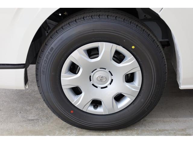 ハイエースバン スーパーＧＬ　ダークプライムＩＩ　ディーゼル車　５人乗り　登録済み未使用車　両側電動スライドドア　セーフティセンス　パーキングサポートブレーキ　デジタルインナーミラー　アクセサリーコンセント　スマートキー＆プッシュスタート　ＡＡＣ（37枚目）