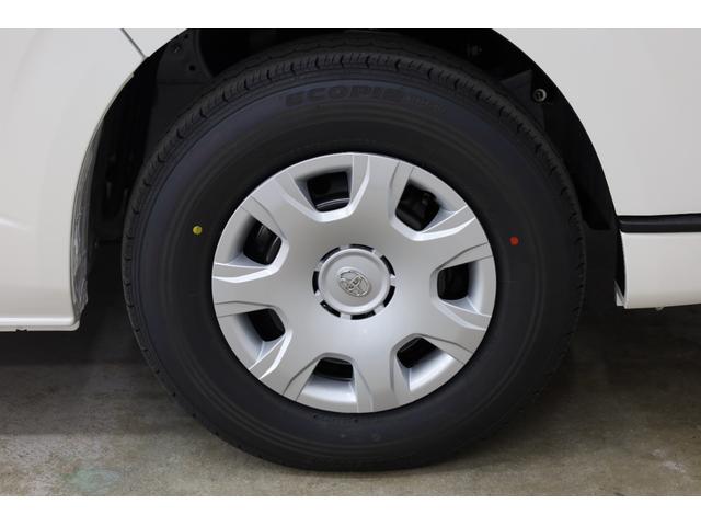 ハイエースバン スーパーＧＬ　ダークプライムＩＩ　ディーゼル車　５人乗り　登録済み未使用車　両側電動スライドドア　セーフティセンス　パーキングサポートブレーキ　デジタルインナーミラー　アクセサリーコンセント　スマートキー＆プッシュスタート　ＡＡＣ（39枚目）