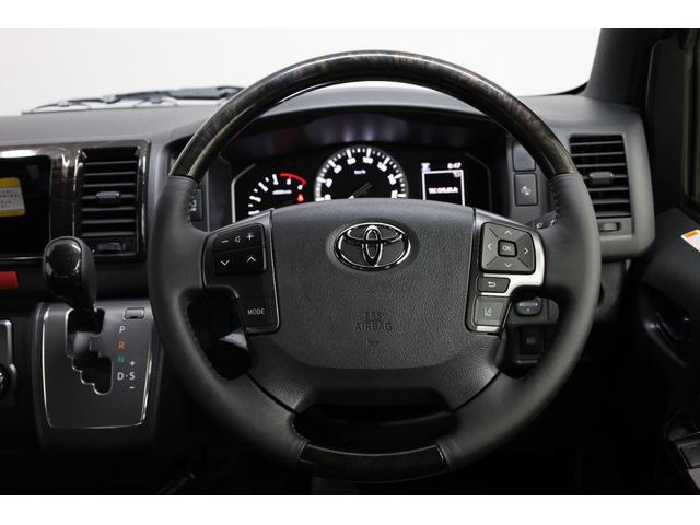 ハイエースバン スーパーＧＬ　ダークプライムＩＩ　ディーゼル車　５人乗り　登録済み未使用車　両側電動スライドドア　セーフティセンス　パーキングサポートブレーキ　デジタルインナーミラー　アクセサリーコンセント　スマートキー＆プッシュスタート　ＡＡＣ（57枚目）