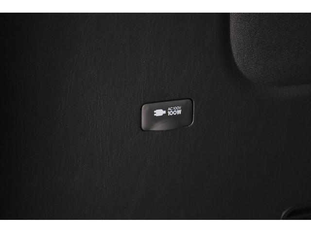 ハイエースバン スーパーＧＬ　ダークプライムＩＩ　ディーゼル車　５人乗り　登録済み未使用車　両側電動スライドドア　セーフティセンス　パーキングサポートブレーキ　デジタルインナーミラー　アクセサリーコンセント　スマートキー＆プッシュスタート　ＡＡＣ（72枚目）