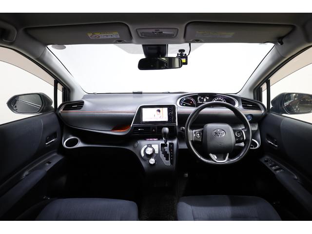 シエンタ ハイブリッドＧ　３列シート　両側電動スライドドア　トヨタセーフティセンス　ＴＲＤフルエアロ　純正１６インチＡＷ　シートヒーター　スマートエントリー　ＬＥＤヘッドライト　ストラーダナビ　ＢＴ接続　Ｂカメラ　禁煙　ＥＴＣ（4枚目）