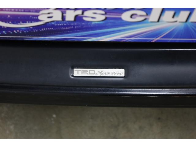 シエンタ ハイブリッドＧ　３列シート　両側電動スライドドア　トヨタセーフティセンス　ＴＲＤフルエアロ　純正１６インチＡＷ　シートヒーター　スマートエントリー　ＬＥＤヘッドライト　ストラーダナビ　ＢＴ接続　Ｂカメラ　禁煙　ＥＴＣ（5枚目）