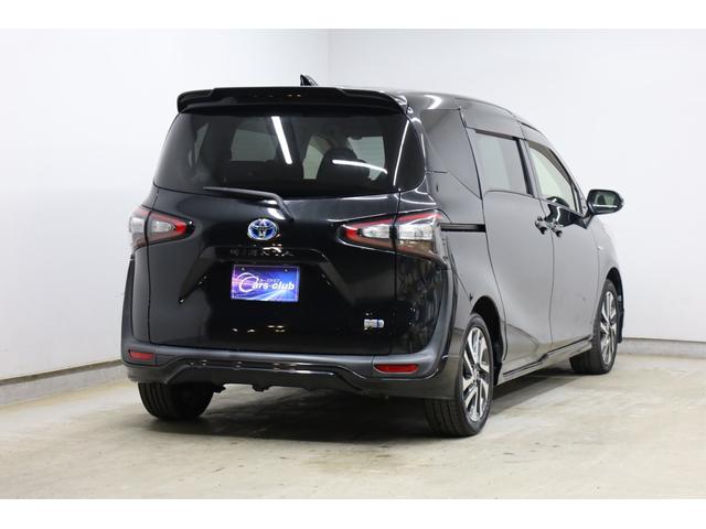 シエンタ ハイブリッドＧ　３列シート　両側電動スライドドア　トヨタセーフティセンス　ＴＲＤフルエアロ　純正１６インチＡＷ　シートヒーター　スマートエントリー　ＬＥＤヘッドライト　ストラーダナビ　ＢＴ接続　Ｂカメラ　禁煙　ＥＴＣ（26枚目）