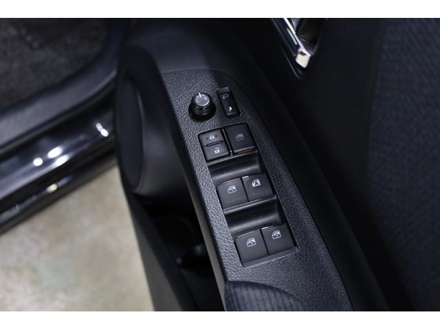 シエンタ ハイブリッドＧ　３列シート　両側電動スライドドア　トヨタセーフティセンス　ＴＲＤフルエアロ　純正１６インチＡＷ　シートヒーター　スマートエントリー　ＬＥＤヘッドライト　ストラーダナビ　ＢＴ接続　Ｂカメラ　禁煙　ＥＴＣ（65枚目）