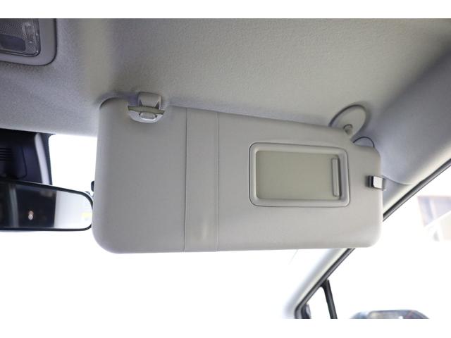 シエンタ ハイブリッドＧ　３列シート　両側電動スライドドア　トヨタセーフティセンス　ＴＲＤフルエアロ　純正１６インチＡＷ　シートヒーター　スマートエントリー　ＬＥＤヘッドライト　ストラーダナビ　ＢＴ接続　Ｂカメラ　禁煙　ＥＴＣ（69枚目）