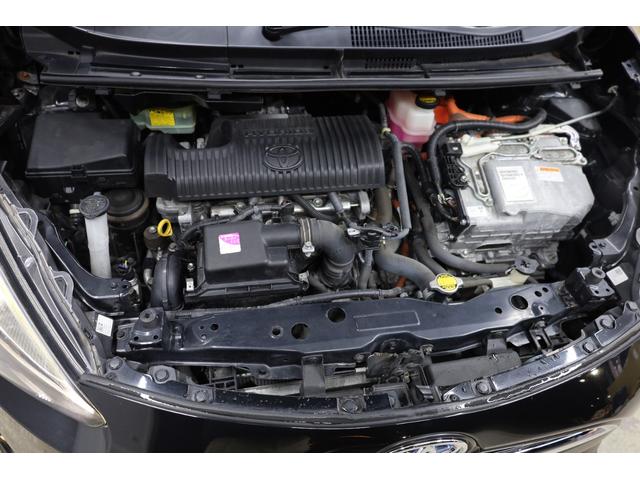 シエンタ ハイブリッドＧ　３列シート　両側電動スライドドア　トヨタセーフティセンス　ＴＲＤフルエアロ　純正１６インチＡＷ　シートヒーター　スマートエントリー　ＬＥＤヘッドライト　ストラーダナビ　ＢＴ接続　Ｂカメラ　禁煙　ＥＴＣ（73枚目）