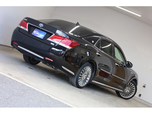 クラウンマジェスタ Fバージョン 本革シート アドバンストパッケージ 純正18インチAW 純正8型HDDナビ Bカメラ 禁煙車 メモリー付パワーシート シートエアコン 電動リアサンシェード 後席サンシェード イージークローザー ETC(12枚目)