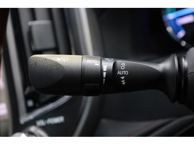 クラウンマジェスタ Fバージョン 本革シート アドバンストパッケージ 純正18インチAW 純正8型HDDナビ Bカメラ 禁煙車 メモリー付パワーシート シートエアコン 電動リアサンシェード 後席サンシェード イージークローザー ETC(57枚目)