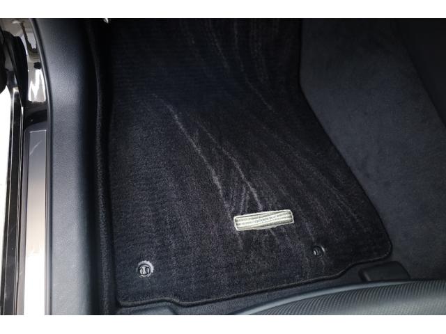 クラウンマジェスタ Fバージョン 本革シート アドバンストパッケージ 純正18インチAW 純正8型HDDナビ Bカメラ 禁煙車 メモリー付パワーシート シートエアコン 電動リアサンシェード 後席サンシェード イージークローザー ETC(71枚目)