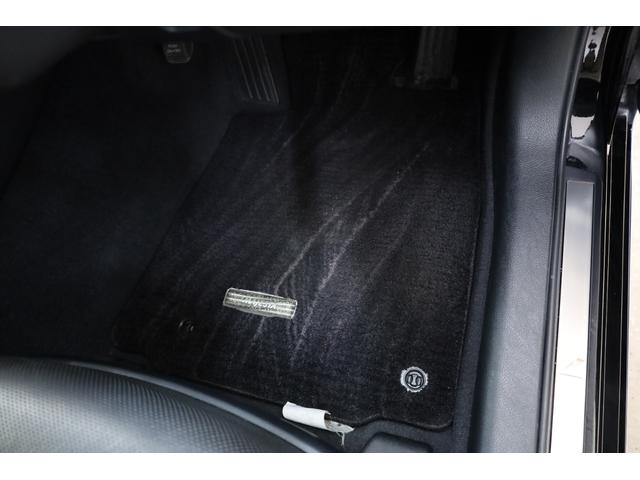 クラウンマジェスタ Fバージョン 本革シート アドバンストパッケージ 純正18インチAW 純正8型HDDナビ Bカメラ 禁煙車 メモリー付パワーシート シートエアコン 電動リアサンシェード 後席サンシェード イージークローザー ETC(72枚目)