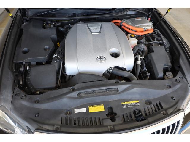 クラウンマジェスタ Fバージョン 本革シート アドバンストパッケージ 純正18インチAW 純正8型HDDナビ Bカメラ 禁煙車 メモリー付パワーシート シートエアコン 電動リアサンシェード 後席サンシェード イージークローザー ETC(79枚目)