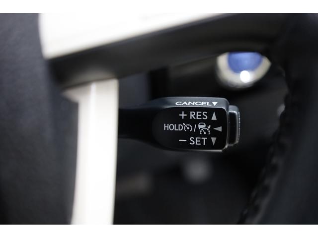 プリウス Aツーリングセレクション モデリスタアイコニックエアロ セーフティセンス インテリジェントクリアランスソナー 禁煙車 純正17インチAW ブラインドスポットモニター HUD 純正SDナビ バックカメラ シートヒーター ETC(15枚目)