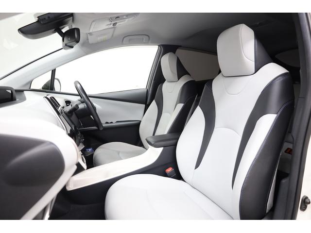 プリウス Aツーリングセレクション モデリスタアイコニックエアロ セーフティセンス インテリジェントクリアランスソナー 禁煙車 純正17インチAW ブラインドスポットモニター HUD 純正SDナビ バックカメラ シートヒーター ETC(17枚目)