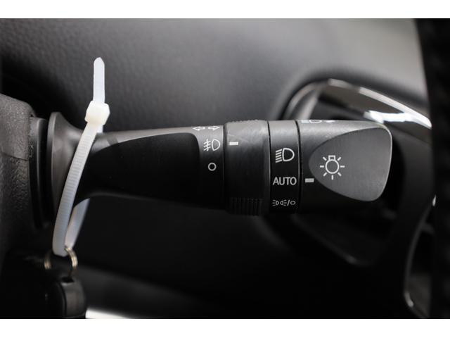 プリウス Aツーリングセレクション ワンオーナー 純正9型SDナビ BT接続 Bカメラ 禁煙車 セーフティセンス インテリジェントクリアランスソナー 純正17インチAW ブラインドスポットモニター HUD パワーシート AC1500W(65枚目)