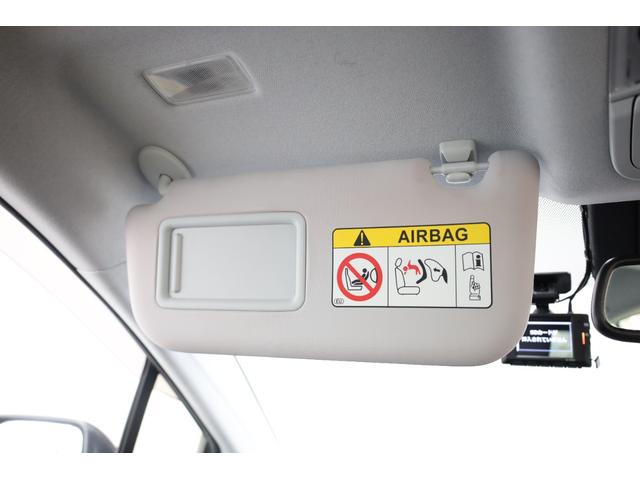 プリウス Aツーリングセレクション ワンオーナー 純正9型SDナビ BT接続 Bカメラ 禁煙車 セーフティセンス インテリジェントクリアランスソナー 純正17インチAW ブラインドスポットモニター HUD パワーシート AC1500W(74枚目)