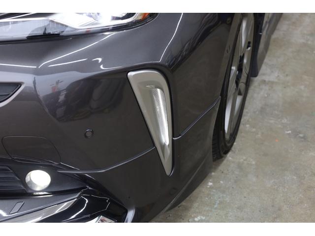 プリウス Aツーリングセレクション モデリスタアイコニックエアロ 純正9型SDフルセグナビ Bカメラ 禁煙車 セーフティセンス インテリジェントクリアランスソナー 純正17インチAW BSM HUD パワーシート シートヒーター ETC(35枚目)