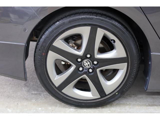 プリウス Aツーリングセレクション モデリスタアイコニックエアロ 純正9型SDフルセグナビ Bカメラ 禁煙車 セーフティセンス インテリジェントクリアランスソナー 純正17インチAW BSM HUD パワーシート シートヒーター ETC(41枚目)