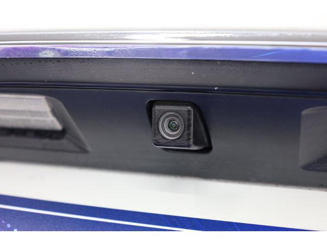 クラウンハイブリッド ロイヤルサルーン　電動サンルーフ　本革シート　トヨタプレミアムサウンド　純正８型ＨＤＤナビ　全方位カメラ　クリアランスソナー　禁煙車　前席パワーシート　シートクーラー　シート＆ステアリングヒーター　純正１７インチＡＷ（77枚目）