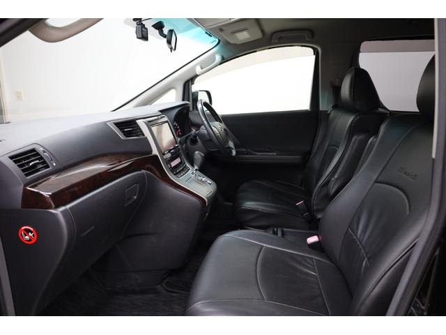 ヴェルファイア ２．４Ｚ　両側電動スライドドア　アルパイン９型ＳＤナビ　アルパイン１０．２型後席モニター　バックカメラ　クリアランスソナー　禁煙車　純正１８インチＡＷ　左右独立ＡＡＣ　リヤＡＡＣ　オットマン　ＥＴＣ　純正マット（41枚目）