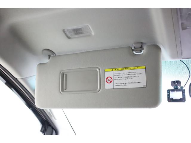 ヴェルファイア ２．４Ｚ　両側電動スライドドア　アルパイン９型ＳＤナビ　アルパイン１０．２型後席モニター　バックカメラ　クリアランスソナー　禁煙車　純正１８インチＡＷ　左右独立ＡＡＣ　リヤＡＡＣ　オットマン　ＥＴＣ　純正マット（67枚目）