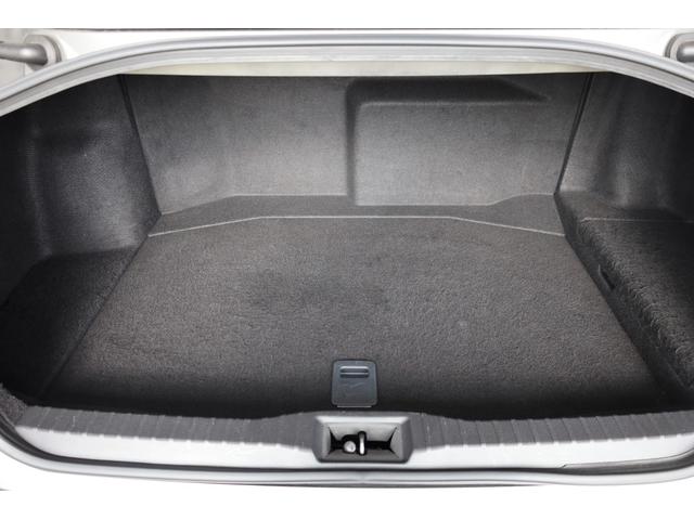 ＭＩＲＡＩ Ｚ　エグゼクティブパッケージ　本革シート　パノラマムーンルーフ　モデリスタフルエアロ　ＪＢＬプレミアムサウンド　純正２０インチＡＷ　寒冷地仕様　純正１２．３型メモリーナビ　全方位カメラ　ＴＳＳ　ＩＣＳ　ＢＳＭ　ＨＵＤ　パワーシート（19枚目）