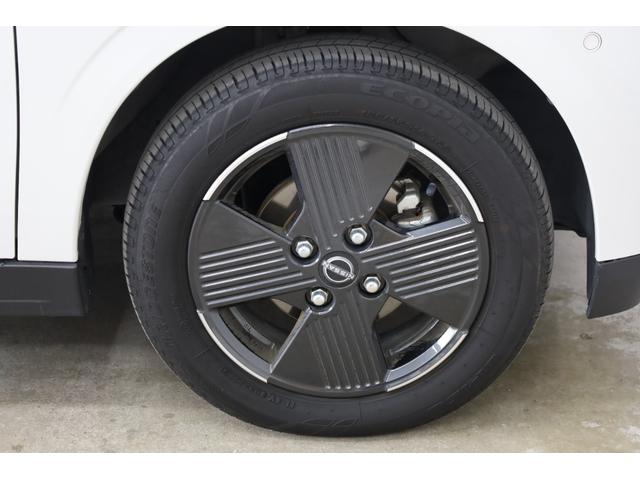 福祉車両、助手席リフトアップシート・車イス収納装置付などの取り扱いもしております！自社整備工場（認定・指定工場）で納車前整備や点検・車検整備、修理などを行いますのでアフターサービスも充実しております！