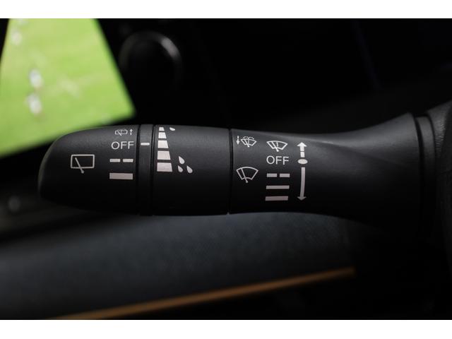 ４ＷＤ（４輪駆動）車や電気自動車、オープンカー、ＭＴ（マニュアル）車、キャンピングカー、軽トラックなどお客様のご希望がございましたら注文販売も可能ですので何でもご相談くださいませ！