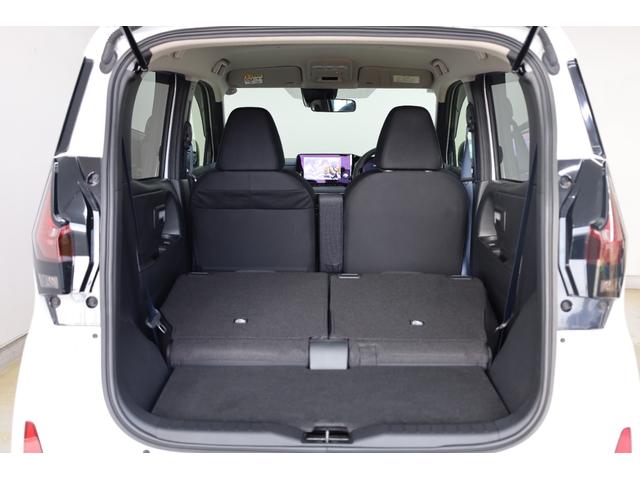 ＰＨＶやＰＨＥＶ車はどちらもガソリンエンジンに加えてモーターとバッテリーを備え、外部から電気を充電できるＨＶ（ハイブリッド）車です。トヨタ・スズキ・ダイハツ・ミツビシ・ニッサン・マツダ・レクサス