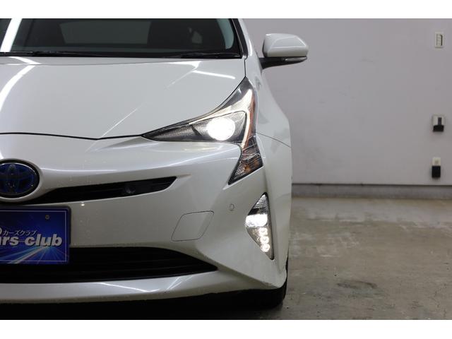 プリウス Ｓセーフティプラス　セーフティセンス　インテリジェントクリアランスソナー　レーダークルーズコントロール　禁煙車　トヨタＳＤナビ　地デジＴＶ　バックカメラ　純正１５インチＡＷ　ＬＥＤヘッドライト　フォグランプ　ＥＴＣ（29枚目）