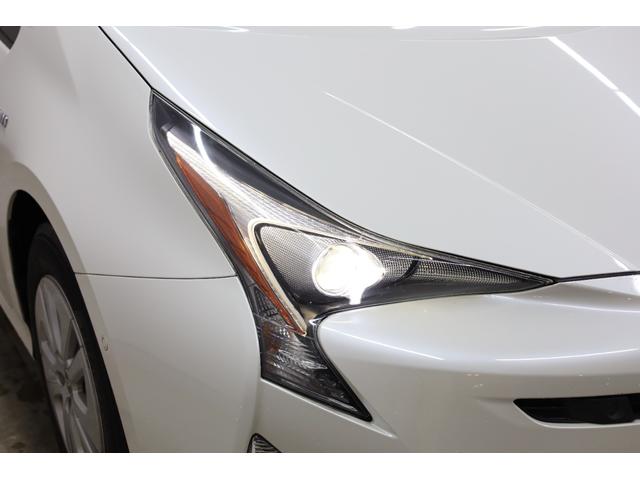 プリウス Ｓセーフティプラス　セーフティセンス　インテリジェントクリアランスソナー　レーダークルーズコントロール　禁煙車　トヨタＳＤナビ　地デジＴＶ　バックカメラ　純正１５インチＡＷ　ＬＥＤヘッドライト　フォグランプ　ＥＴＣ（30枚目）