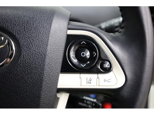 プリウス Ｓセーフティプラス　セーフティセンス　インテリジェントクリアランスソナー　レーダークルーズコントロール　禁煙車　トヨタＳＤナビ　地デジＴＶ　バックカメラ　純正１５インチＡＷ　ＬＥＤヘッドライト　フォグランプ　ＥＴＣ（61枚目）