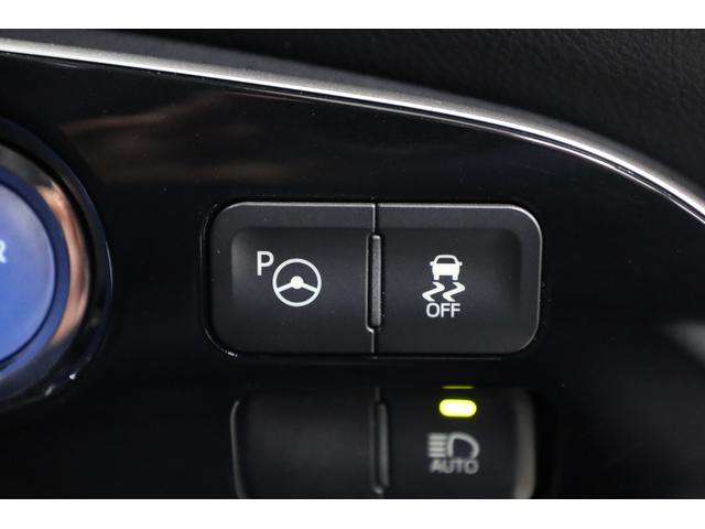 プリウス Ｓセーフティプラス　セーフティセンス　インテリジェントクリアランスソナー　レーダークルーズコントロール　禁煙車　トヨタＳＤナビ　地デジＴＶ　バックカメラ　純正１５インチＡＷ　ＬＥＤヘッドライト　フォグランプ　ＥＴＣ（66枚目）