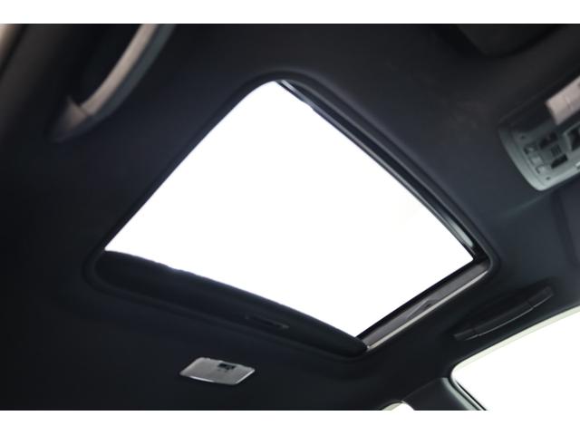 ＣＴ ＣＴ２００ｈ　Ｆスポーツ　後期型　ムーンルーフ　本革シート　禁煙車　純正ＳＤナビ　Ｂカメラ　前席パワーシート　シートメモリー　前席シートヒーター　左右独立ＡＡＣ　純正１７インチＡＷ　クルーズコントロール　ＥＴＣ　ＬＥＤライト（5枚目）