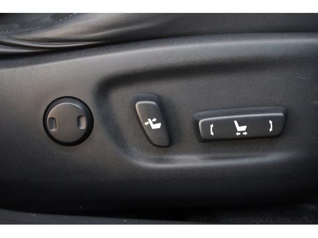 ＣＴ ＣＴ２００ｈ　Ｆスポーツ　後期型　ムーンルーフ　本革シート　禁煙車　純正ＳＤナビ　Ｂカメラ　前席パワーシート　シートメモリー　前席シートヒーター　左右独立ＡＡＣ　純正１７インチＡＷ　クルーズコントロール　ＥＴＣ　ＬＥＤライト（65枚目）